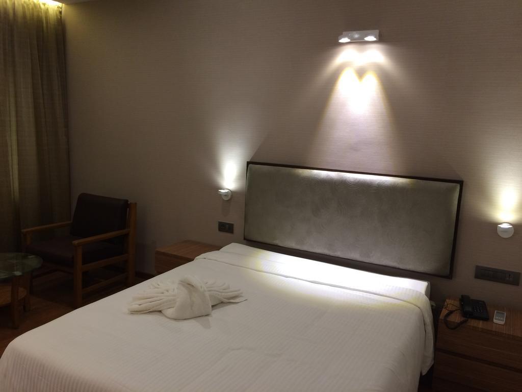 Brownstar Boutique Hotel Čennai Exteriér fotografie